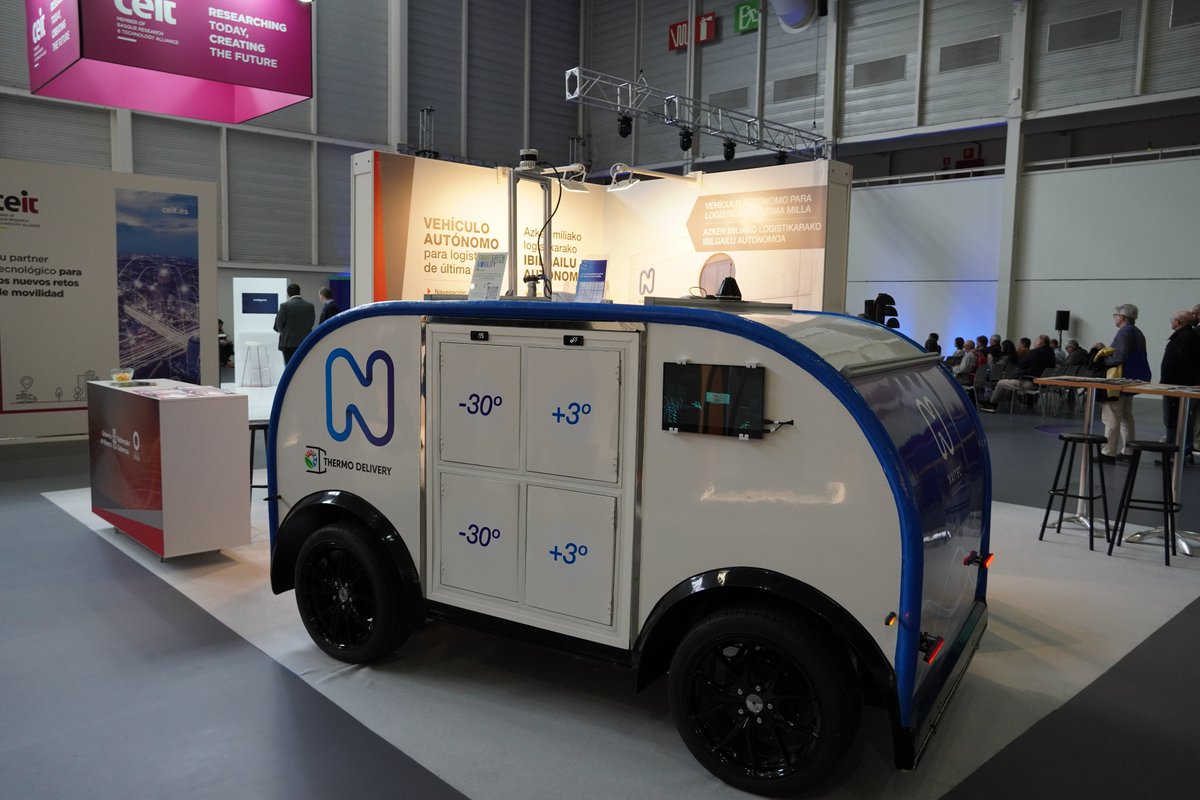 #Navarra duplica los puntos de recarga de vehículo eléctrico en menos de dos años ▶️ El consejero Irujo ha participado en la feria @mubilexpo, la más importante de este sector, que se celebra en Irun @industria40_na 📎 Info: navarra.es/es/-/nota-pren…