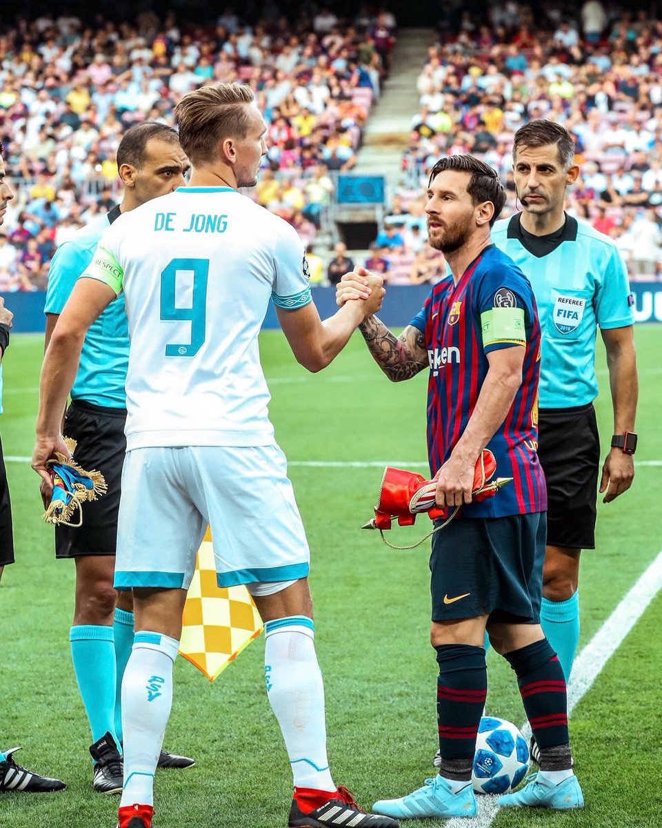 Just a random picture of two legends of the game 🙏