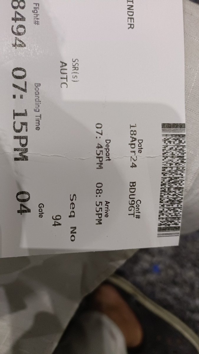 Height of things 😡
Our spice Jet flight SG 8494 from Srinagar to Delhi scheduled at 4:35, delayed to 6:10 and now 7:45 PM and may finally go off,what it seems now.
I came overnight from LoC Teetwal to Srinagar only to see myself in discomfiture. Can't trust SpiceJet anymore…