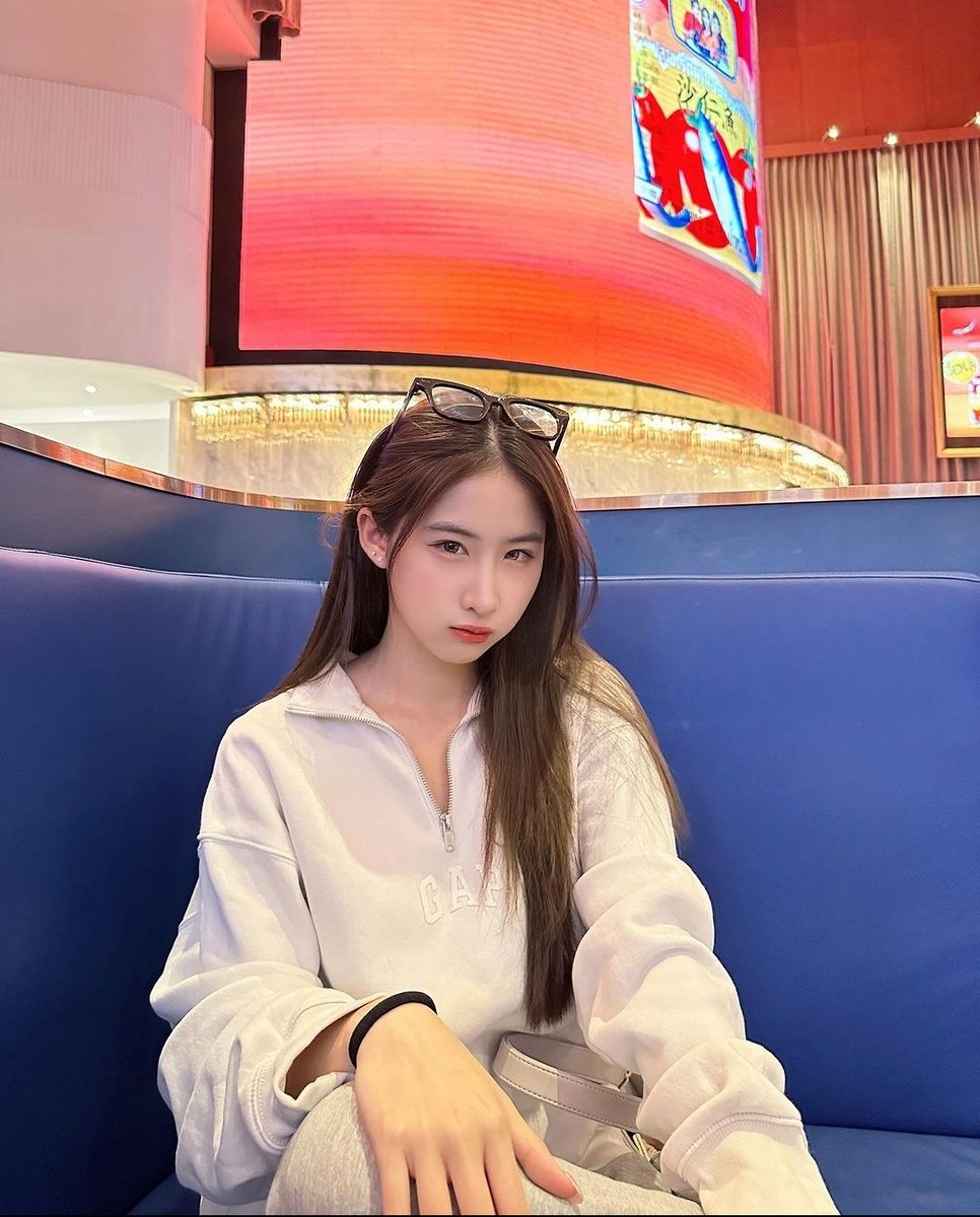 Bentiea1's tweet photo. 🏆Our beloved Yoko Apasra are nominated for 2024 Starlight Awards!

💌From Yoko personal topic on Chinese Weibo
Help us reach 500 RTs to this post! 
🔁 500 retweets 🟰1000 tickets 🎟️

🔗 Voting Link: https://t.co/I6npZLTMrX

#STARLIGHT2024XYoko

Beginning of love YOKO
#YokoApasra https://t.co/zCKqYh0WMx