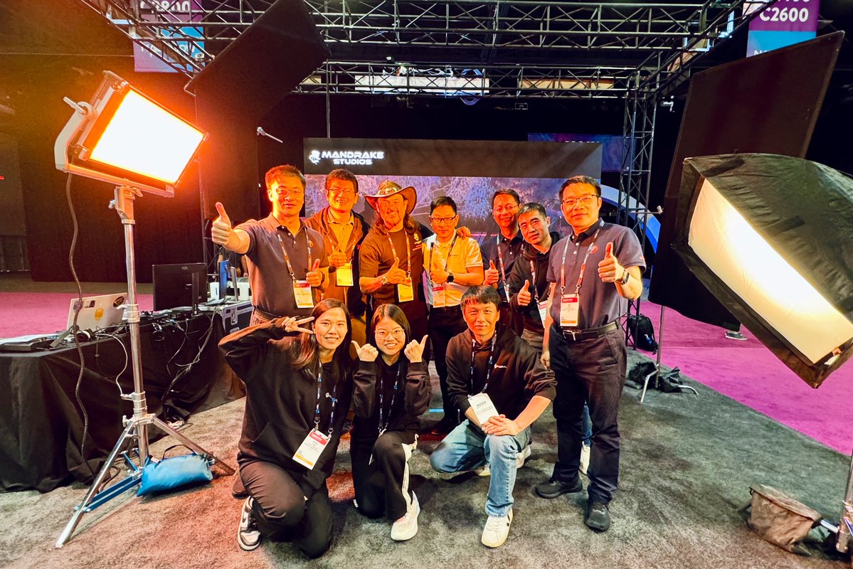 7dvisiontech's tweet image. What an incredible #NABshow this year! Huge thanks to everyone who visited our booth, as well as our partners #PIXREAL and #MandrakeStudios for their invaluable support. And of course, a big shoutout to our amazing team for making it all happen!

#VirtualProduction #XR