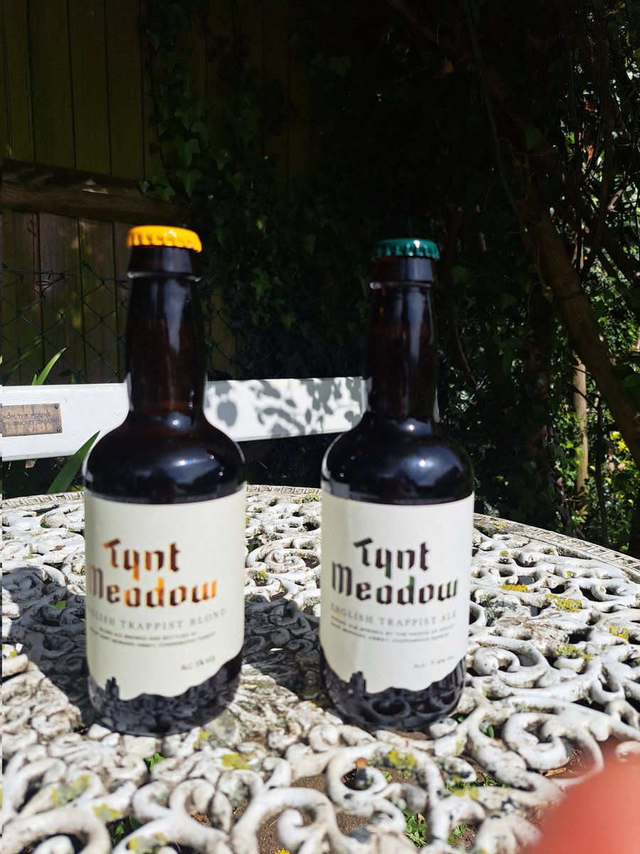 Monks at Mount St Bernard Abbey Leics have added 2 Tynt Meadow ales. I have the Blond, shown with the original, the 1st English #Trappist ale, so successful the Monks struggle to meet demand. Blond, 5%, bottle conditioned, refreshing aroma, lemon, peppery hops. A beautiful beer!