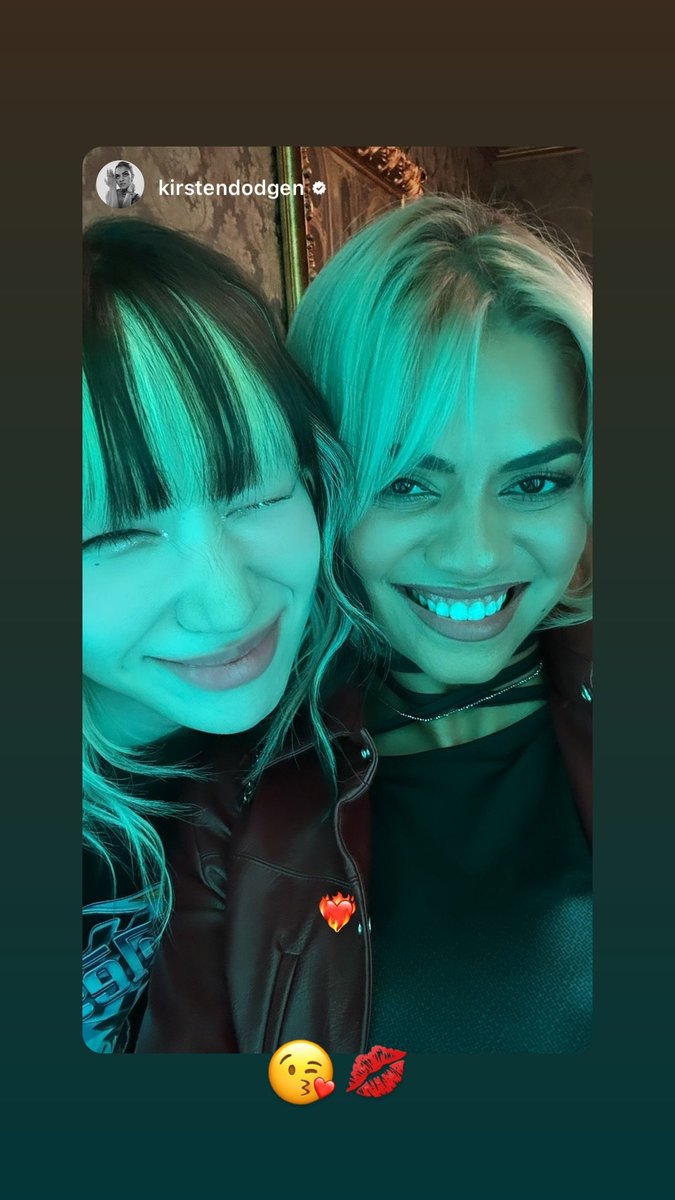 Essa amizade... 🥹🩷🩵

#BADALEE #BADA #LEEBADA #SWF2 #BEBE #바다 #베베 #BEBI #JAMREPUBLIC