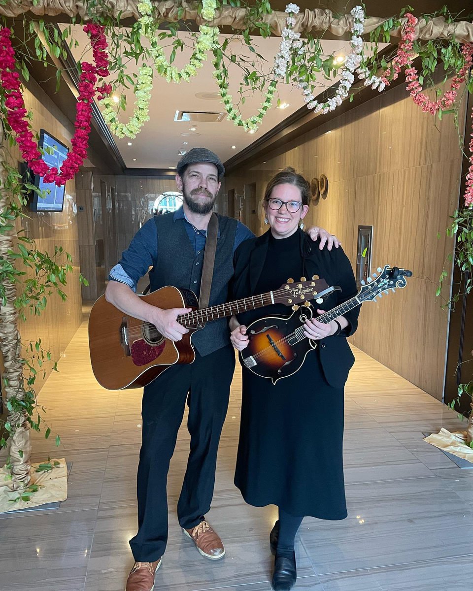 achillcrossing's tweet photo. Looking forward to returning to Gormley's Pub in Rocky River, OH tomorrow night. Music will kick off at 8:00pm. Come join us for a pint and live Celtic/Americana Acoustic Roots Music 🎵☘️🎶

#cleveland #clevelandmusic #irishmusic #acousticmusic #irishrebelmusic https://t.co/6Vdk7QbFhT