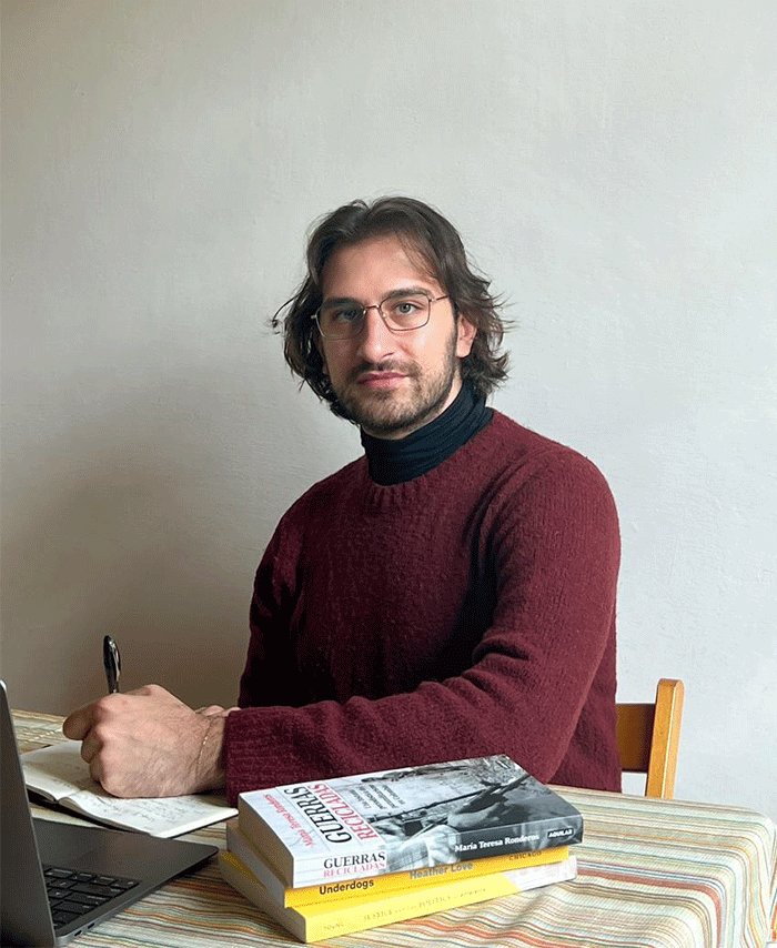 Congratulations to @ODID_QEH alumnus @SamRitholtz for winning the @PolStudiesAssoc Elizabeth Wiskemann Prize for his dissertation on (in)equality and #SocialJustice in wartime Colombia! 🏆  Find out more ➡️ow.ly/773k50RgVTf  #AwardWinningResearch