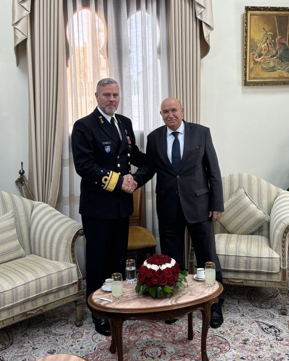 Warm welcome in Algeria by 🇩🇿 Chief of Staff of People's National Army Gen. Saïd Chengriha. Followed by a good and frank discussion with Mr. Benattou, Councilor to President @TebbouneAmadijd, about the #NATO #Algeria Partnership, military coop and regional security threats.