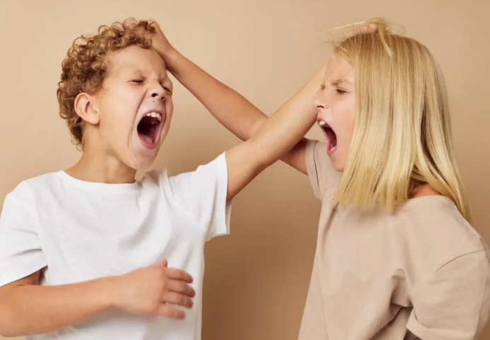 How to ruin your kids in 12 easy steps!

Avoid these...and your kid will develop into a responsible adult who respects you.

A thread: