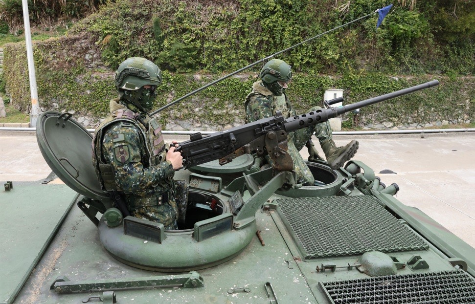 US CONSIDERS ALLOWING TAIWAN TO PRODUCE US WEAPONS American lawmakers from both parties are pushing to allow Taiwan to build US weapons on the island in a bid to speed up armament. Currently, Taiwan has ordered about $19 billion in US weapons that have yet to be delivered, with…