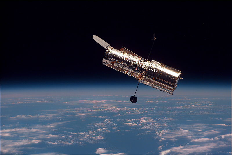 #OnThisDay in 1990, the Hubble Space Telescope was launched 🚀 It was deployed the next day, and has been operating ever since, discovering black holes, studying Ganymede's oceans, photographing supernovas and more 🛰️ What's your favourite image from the Hubble Space Telescope?