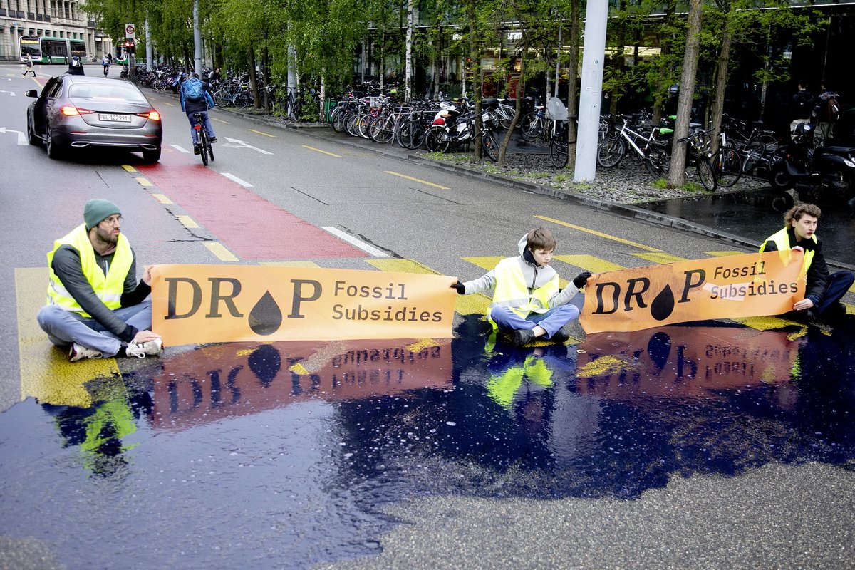 DROP Fossil Subsidies tweet media