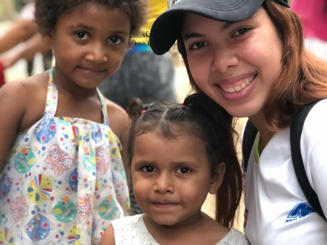 En los rostros de cada niño, niña, joven, vemos la esperanza, el amor, la unidad y el futuro ♥️ Historias que encontramos en los barrios, las calles y parques, que confluyen para construir y transformar positivamente nuestro país 🇻🇪 ¡Es tu voz, es tu futuro! #BloqueoCero