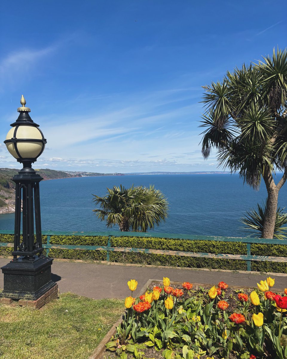 Always enjoy my work trips to Torquay United. But love them even more when there’s a chance to stop and admire the view 😍 #Babbacombe #Devon