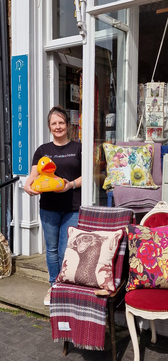 ActiveFakenham's tweet photo. Fakenham Corporate Duck Race 🦆

We would love more businesses to join in this year, just like Clare Wheeler, owner of The Home Bird in Fakenham, who has her 2024 giant duck purchased. 

Find out more👇
https://t.co/eexbmLN8rj
View last year race here👇
https://t.co/FEEuzKSWet https://t.co/a7xlHcGRTd