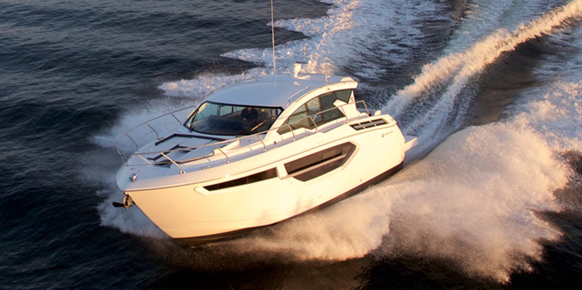 Join Martin Motor Sports at Kelowna In-House Boat Show, April 22-28, 2024. Schedule a personal tour of the popular 42 Cantius! #martinmotorsports #boatshow #42Cantius