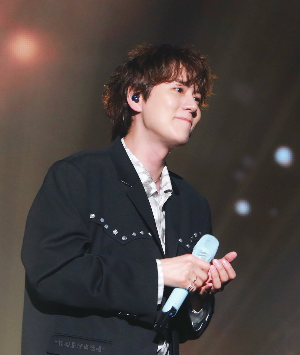 보고싶다ㅠㅠㅠㅠ

#KYUHYUN #규현 #CHOKYUHYUN #조규현 
#圭贤 #キュヒョン
#2024KYUHYUNASIATOUR