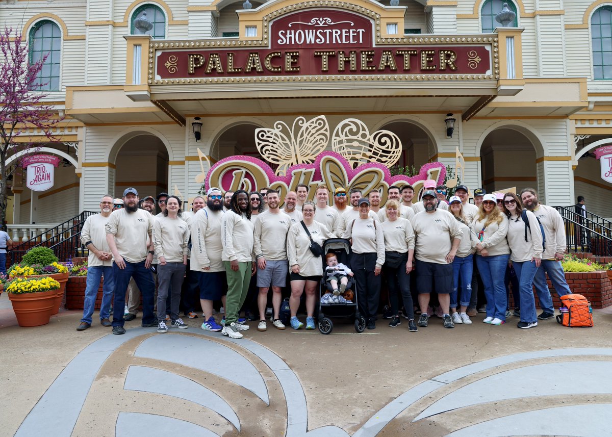 RCNTechnologies's tweet photo. Q2 CKO was one for the books 🎢

From Happy Hour to Dollywood - we enjoyed good quality fun with our coworkers! 

#companykickoff #employeefun https://t.co/syn7QEA85T