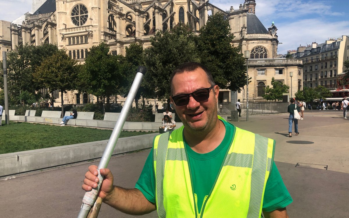 « Je n’y crois toujours pas » : Ludovic, éboueur et influenceur sur TikTok, portera la flamme olympique ➡️ l.leparisien.fr/J2OW