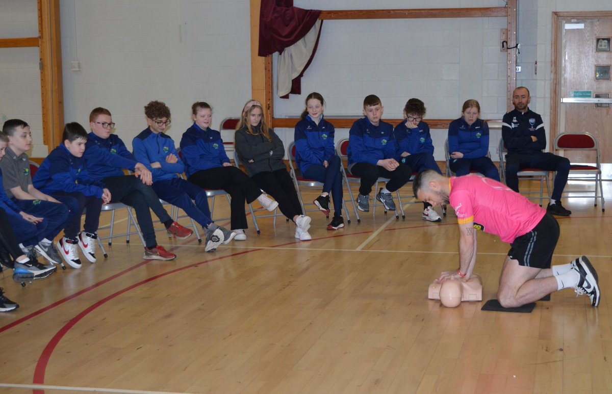 Invaluable skills being taught to our KS3 pupils - Community of Lifesavers, CPR & Defibrillation training. ❤️🚑