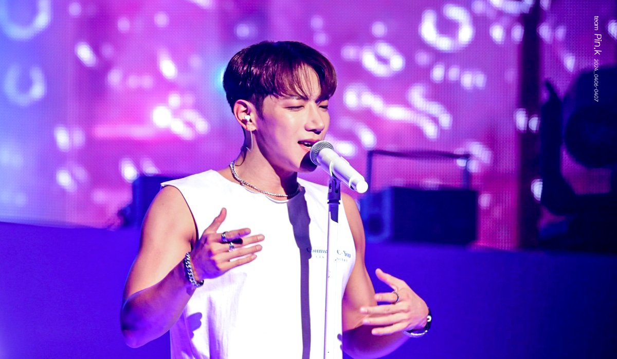 JUN_K_TEAMPINK's tweet photo. 2024 COMMAND C + YOU CONCERT
#준케이 #JUN_K #김민준 #ジュンケイ #commandcyou https://t.co/csQPT5UlT1