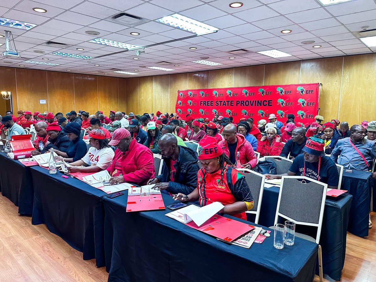 ♦️In Pictures♦️ President @Julius_S_Malema at the EFF Free State PETF meeting. The EFF is the third largest political organisation in Free State province and it will lead come May 29. #VoteEFF