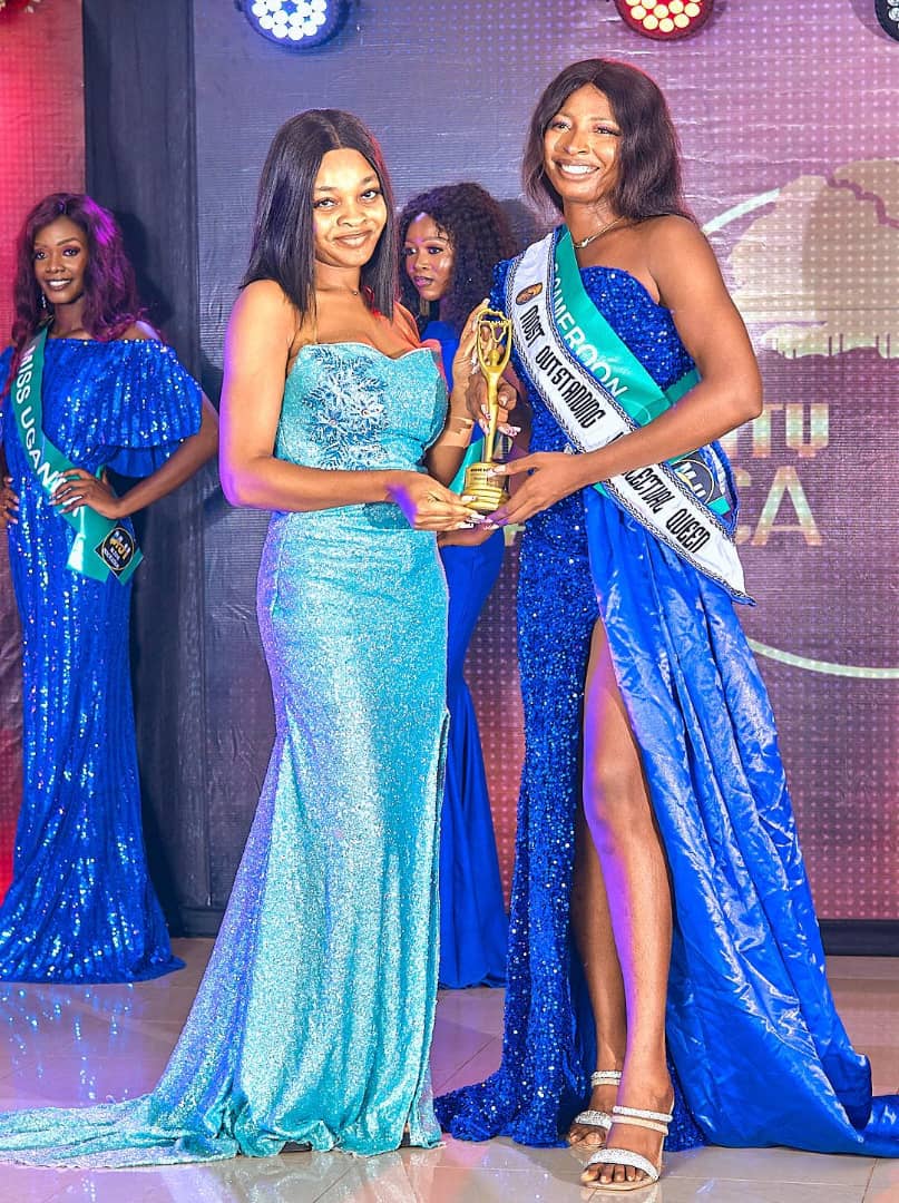 LeahNabukeera's tweet photo. We all came to serve. It is beyond the CROWN. it is what you offer to do for those who chose you to serve
#MHA #roadtomisshumanityafrica2024 #pageantqueens #pageantqueen👑 #pageantdresses #queenvibes https://t.co/fpK2TkW92F