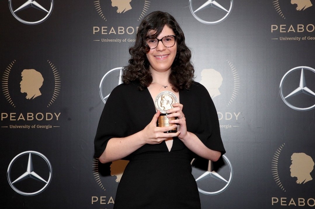 5 years of Steven Universe winning for @PeabodyAwards for Children & Youth. 💖✨️🎉🏆🌈💎

Congrats to @RebeccaSugar for the #PeabodyAwards win and I've #BelieveInSteven! 🌸🌹⭐ #StevenUniverse #StoriesThatMatter #RebeccaSugar #CartoonNetwork #RepresentationMatters #GemFamily