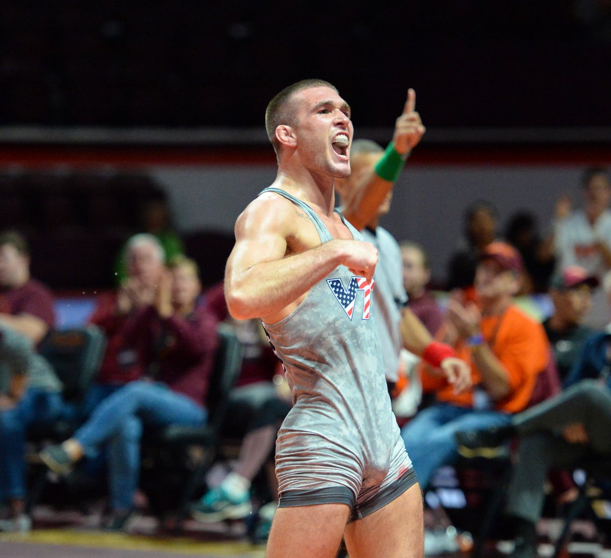 HokiesWrestling tweet picture