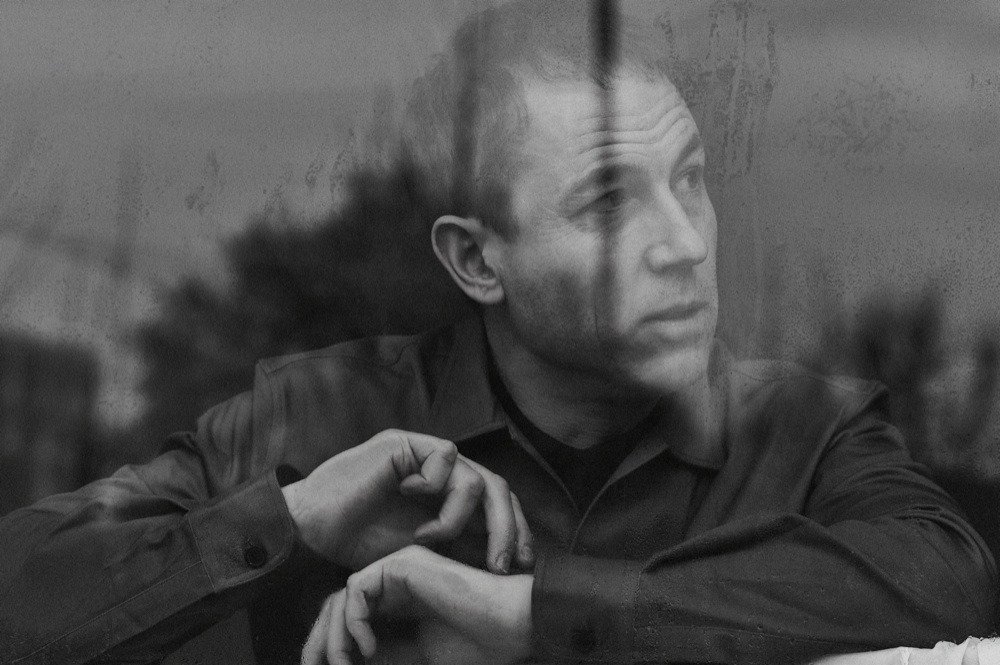 the beauty of black and white photography #tobiasmenzies