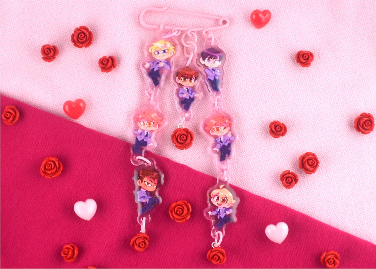 ✨✨STORE OPEN! ✨✨
ive updated the store with all our left over stock after the last two cons! 
hopefully we'll be able to top up everything soon and maybe there will even be some new stuff?? 👀👀