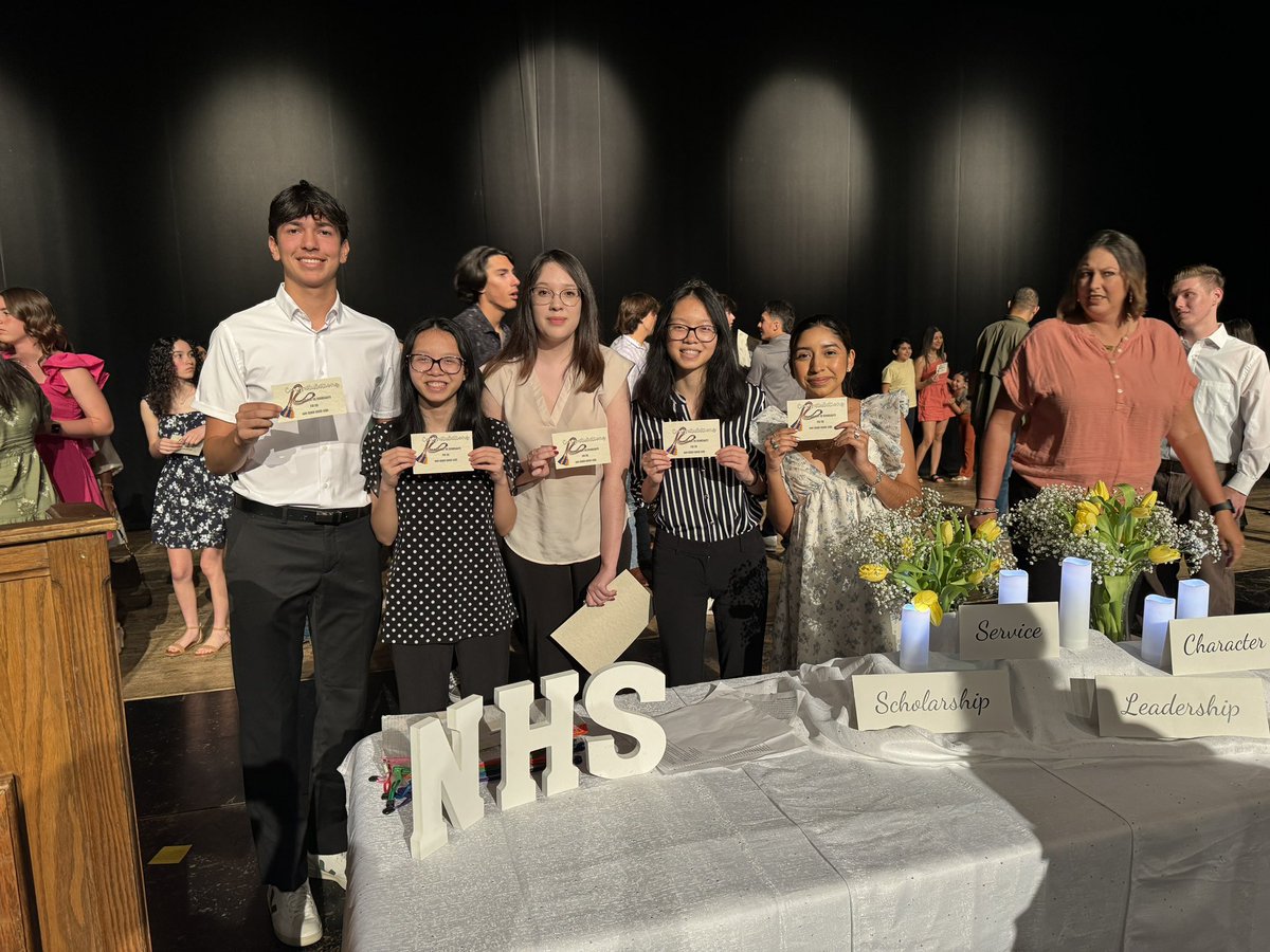 Ivan Vela tweet media