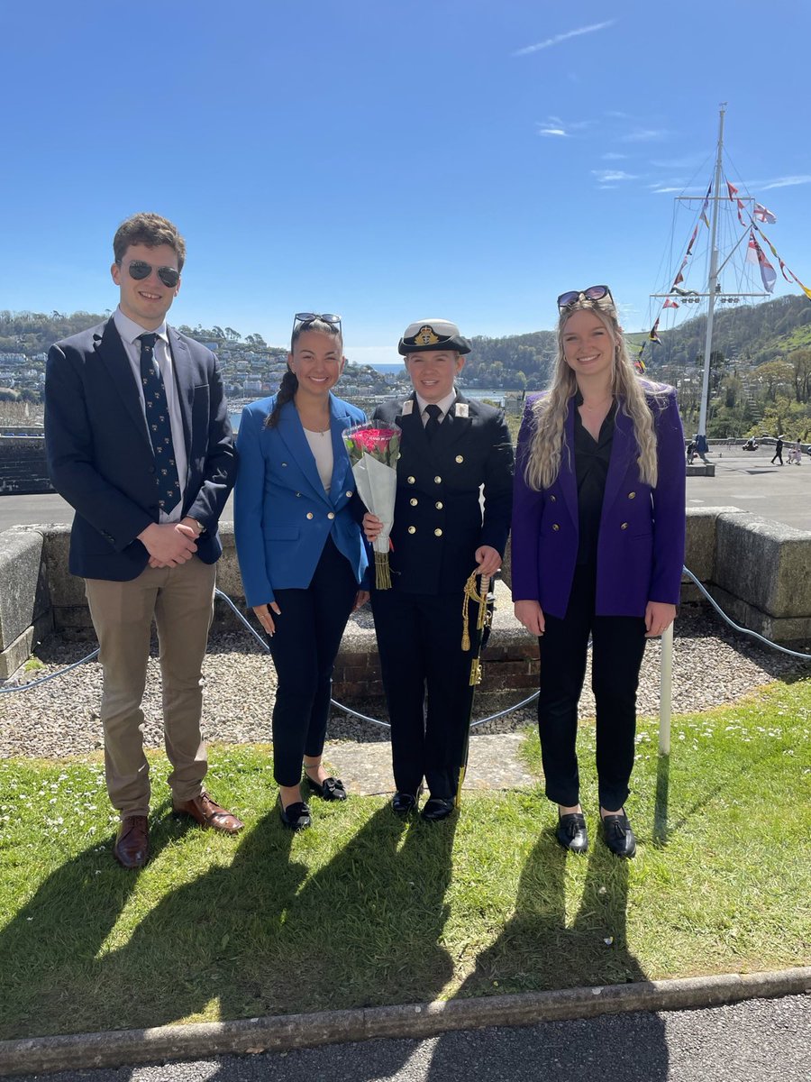 It was an honour and privilege to visit the @DartmouthBRNC pass out parade today to witness 2 of our former Officer Cadets completing their Officer Training. A most beautiful day and testament to our #LearnTodayLeadTomorrow ethos. Good luck James and Lucy @CaptAndyBray @nerfca