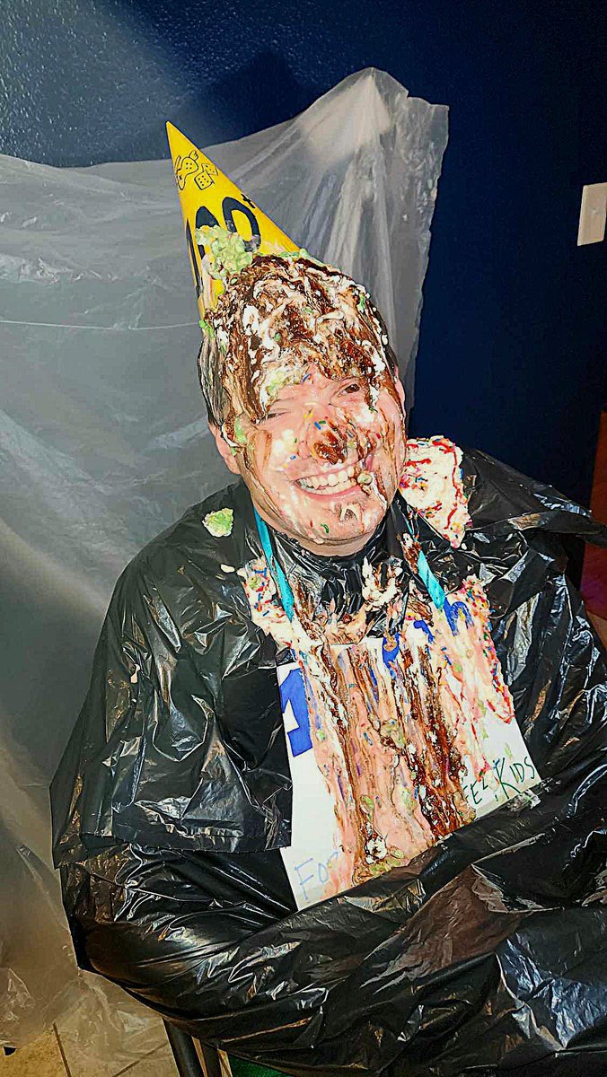 TheLoopyWalrus's tweet photo. 100th pie in the face for @ExtraLife4Kids !!! This is 4 years and almost $6000 raised for Seattle Childrens and is all thanks to this amazing community. Your support means the world to me and I can't wait for 100 more!! #givebackgameon https://t.co/9gEol8OSBg