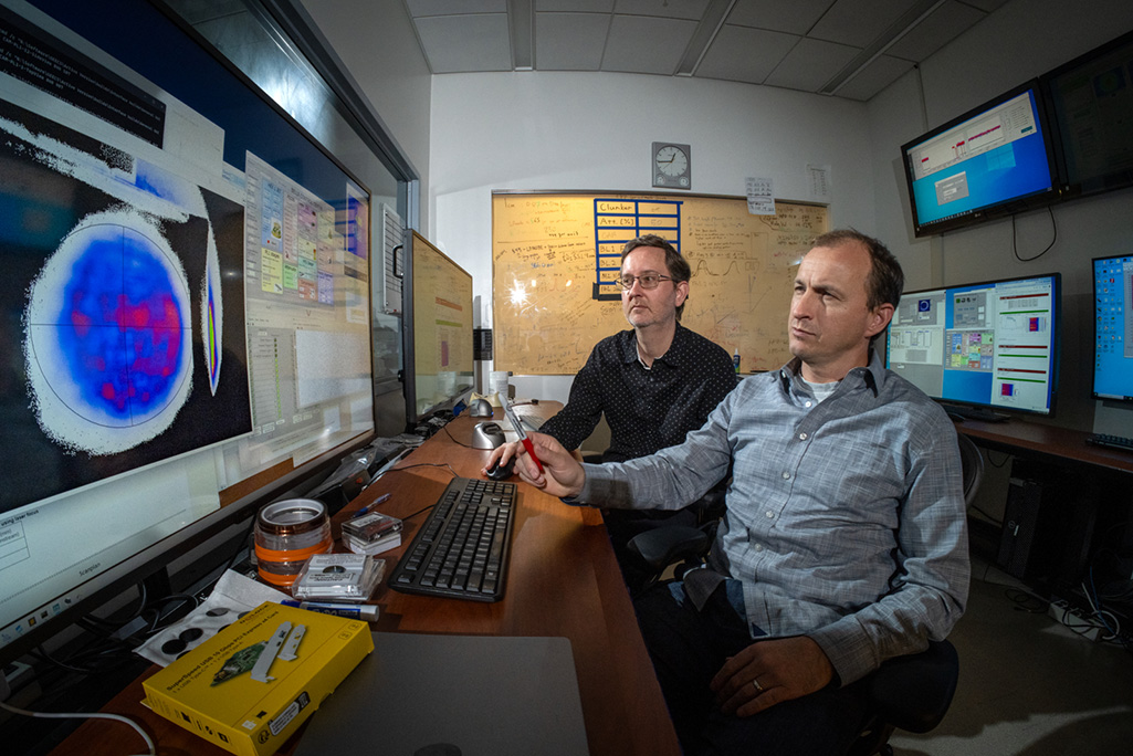 Muon imaging promises a powerful tool for scanning for hazardous & radioactive materials & probing objects deep underground. Learn about how our researchers are spearheading BELLA-µ to advance this technology. @LBNLphysics @lbnlengineering @BerkeleyLab atap.lbl.gov/unlocking-the-…