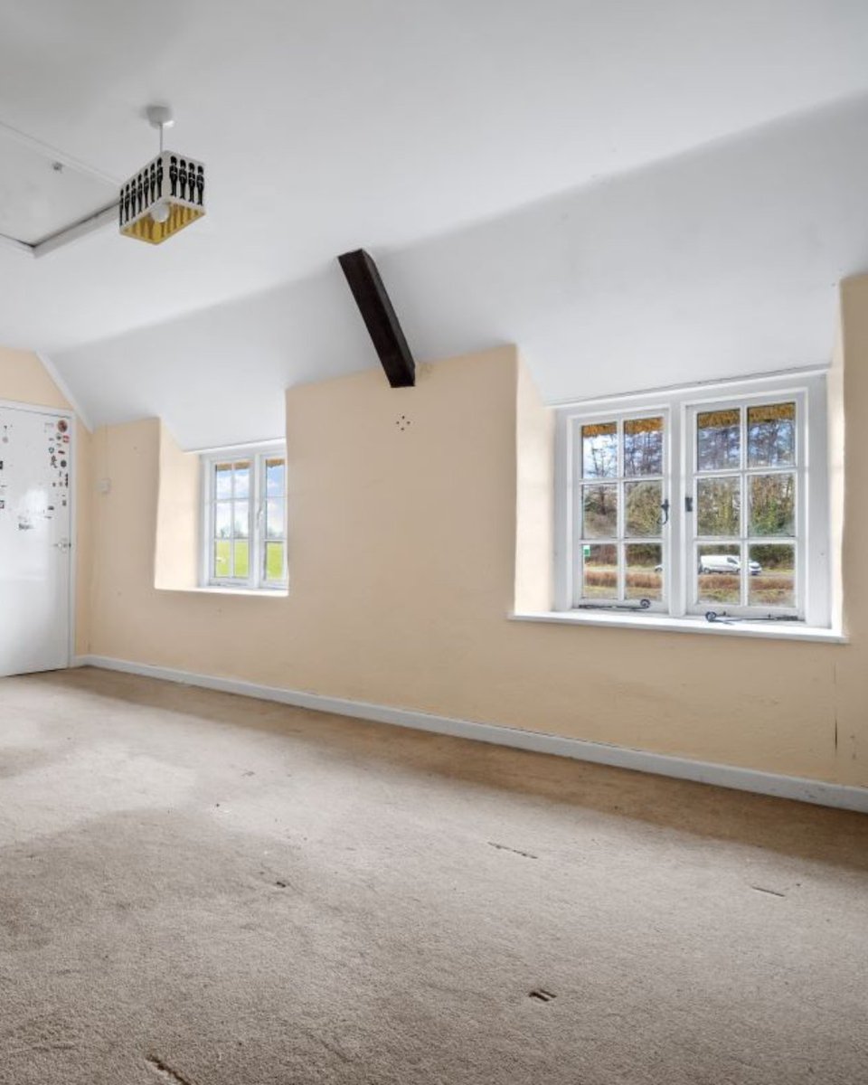 Let’s talk lot 1️⃣5️⃣ - For Sale by Auction on 2nd May

📍 Dorchester, Dorset
➡ £150,000 +

Charming 2-bed cottage with parking, nestled at the end of a tranquil lane just 1.5 miles from Dorchester - perfect blend of history and modern comfort!

👉  ow.ly/Vkl650RhbWA