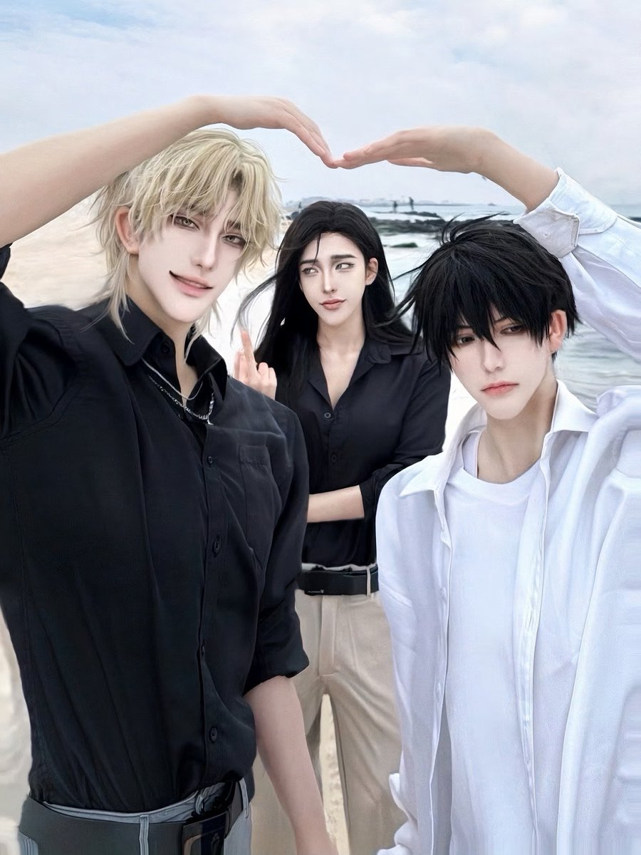吕元英最大的烦恼是什么谁懂？？
作者 @dmwk00 
#cosplay #水边之夜 #吕元英 #吕太洲 #金懿玄 https://t.co/438AhhDMkT