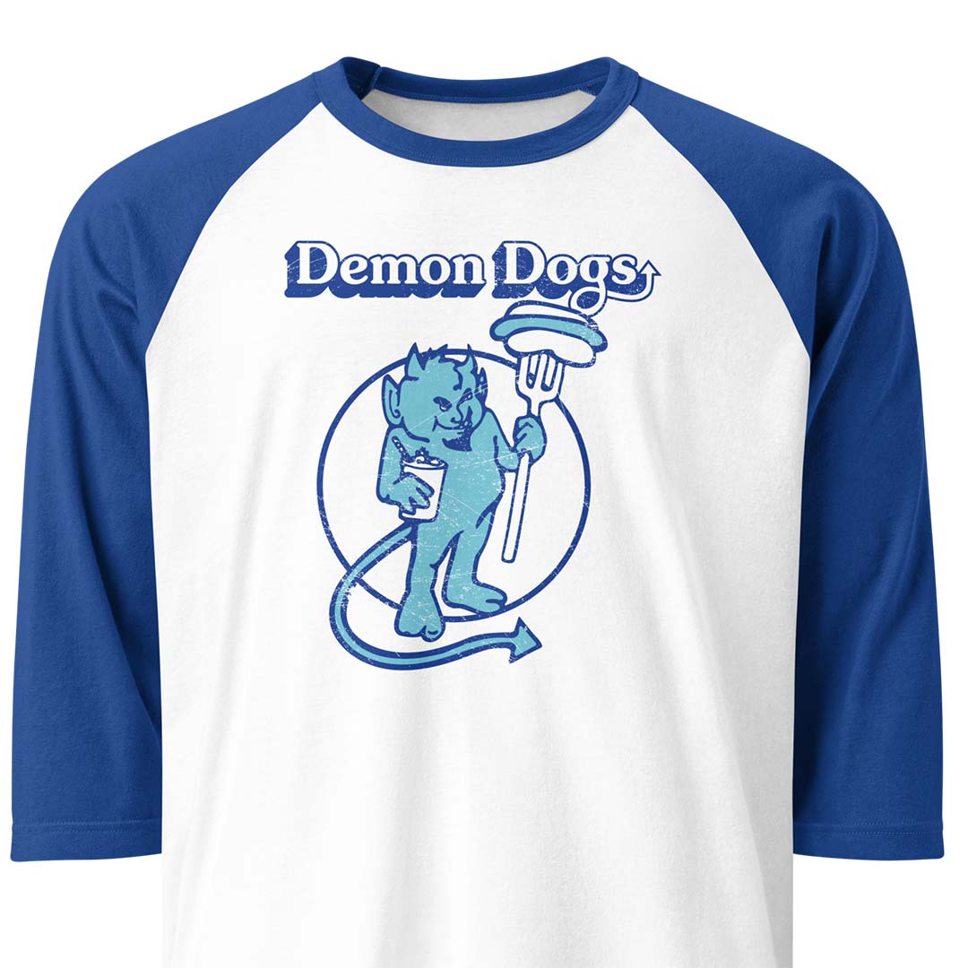 BygoneBrand's tweet photo. #New
Demon Dogs was a hot dog stand tucked under the CTA lines near Lincoln Park and DePaul University and was named for DePaul’s Blue Demons. Progress got in the way and it was torn down in 2003. #DemonDogs #LincolnPark #DePaulUniversity #HotDogStand https://t.co/b2lcouYbF2