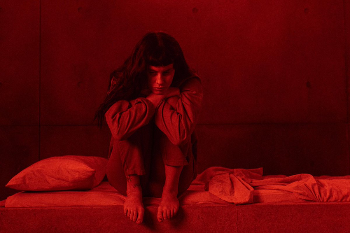 DiscussingFilm's tweet photo. First look at ‘THE PLATFORM 2’

Releasing later this year on Netflix. https://t.co/vF88tQqA2m