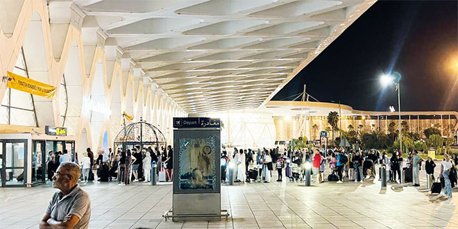 Tourisme: Marrakech déborde, son aéroport aussi ow.ly/3ey750RiukZ