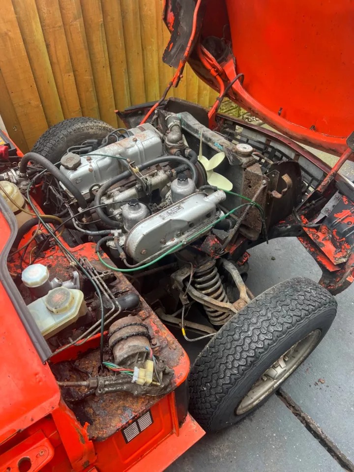 BarnFindsUK's tweet photo. Ad: 1980 Triumph Spitfire 1500 - "not been used in over 10 years"
On eBay here -->> https://t.co/9VPMePd2ve
#TriumphSpitfire1500 #ClassicCarForSale #CarRestoration #ClassicCarCommunity #ClassicCarAuction https://t.co/izrHH0izAy