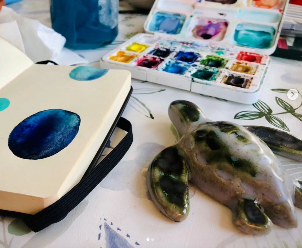 OceanLearn's tweet photo. New Exhibition Alert!💡The WiseSands, by Mireia Bes i Garcia, is now available. Follow the globe-trotting turtles of this #exhibition to explore the story of the #climatechange threat to our #ocean and the resilience and wisdom of the sea turtles.

👇https://t.co/MLzuoj5zxU https://t.co/kvr4GhRzPI