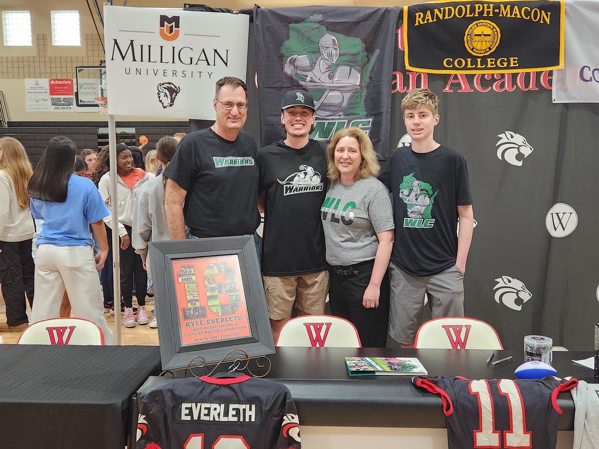 ikyle_2024's tweet photo. After a great recruiting experience throughout my high school career. I am blessed to announce my commitment to @WLC_Football for the next four years. I want to thank God, my family, and every coach who has recruited me throughout this process. @Coach_Galasso @WLCCoachTreske. https://t.co/yiHwJibFsi