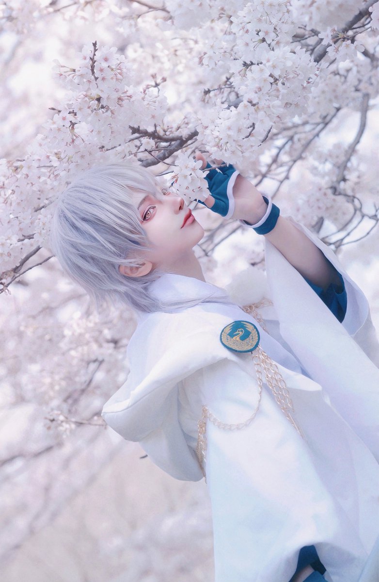 ◻︎Cosplay 刀剣乱舞 鶴丸国永 . 千回目の春に ㅤㅤㅤㅤ