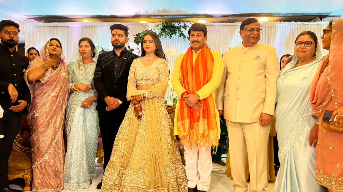 Manoj Tiwari tweet media