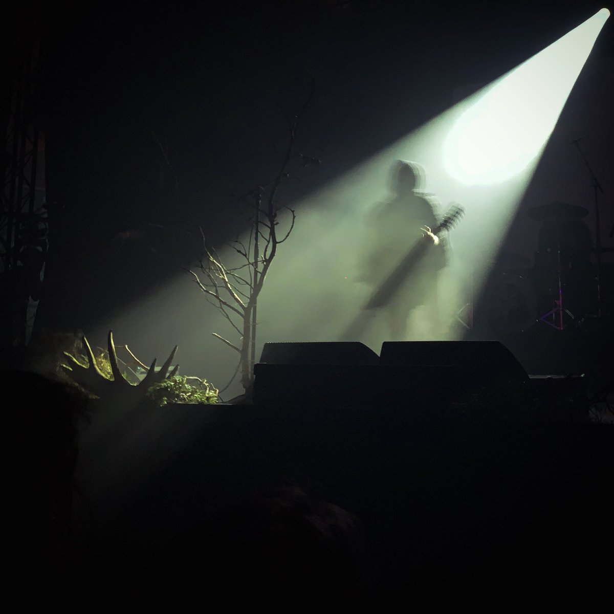 pietersender's tweet photo. @roadburnfest Hexvessel @roadburnfest
3/x #roadburnfestival #Hexvessel https://t.co/7o2f4ueLhA
