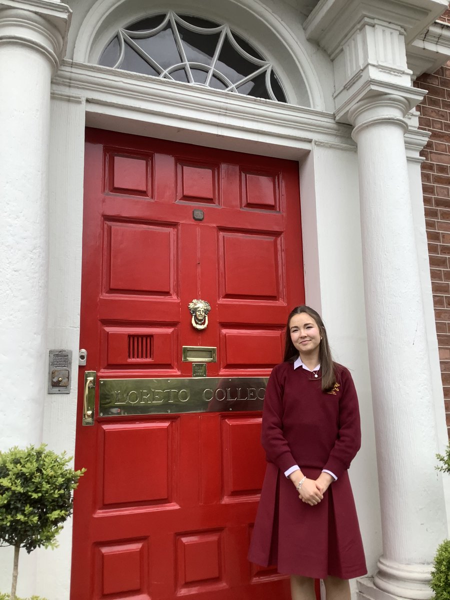 We extend huge congratulations to Rosalyn (4B) who has been recognised by the Embassy of the Federal Republic of Germany 🇩🇪 for her exceptional German result in the Junior Certificate 2023 exam. 🎉👏🤩
