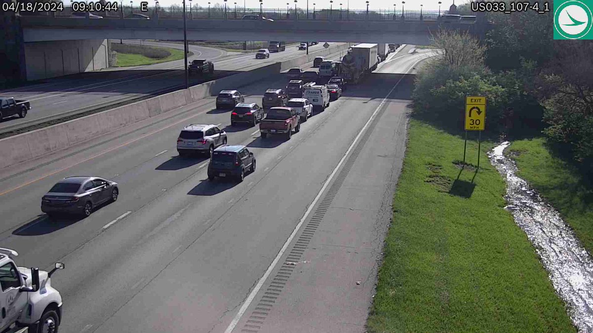 🚨6 min. delay on US 33 E/B before Avery Rd./Muirfield Dr. (Dublin) due to crash blocking 2 right lanes