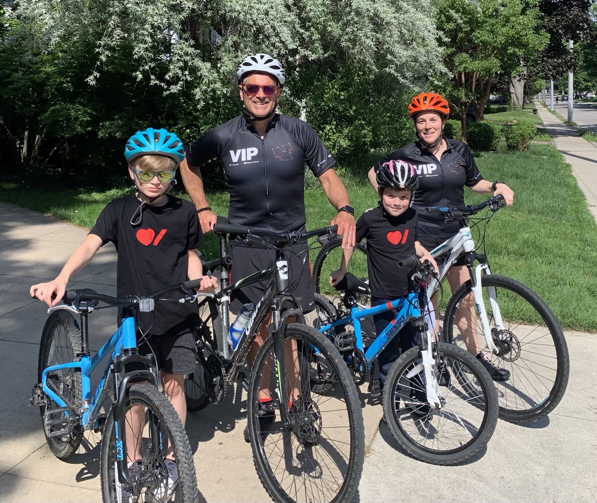 Power up your support for Heart & Stroke by becoming a Ride for Heart VIP - a Very Important Philanthropist! Only 9% of Ride for Heart participants are VIPs, but they are responsible for an incredible 30% of our funds raised! Learn more at rideforheart.ca/become-a-vip