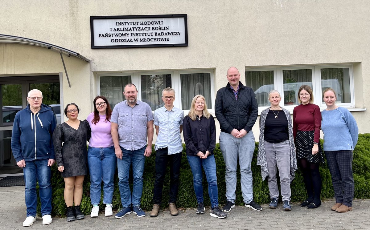 Final meeting of project #DivGene team in Młochów.
🥔🥔🥔
Research on interaction between #potato and #Phytophthora infestans financed by Norway Grants
@EEANorwayGrants
Thank you for more than three years of fruitful work!