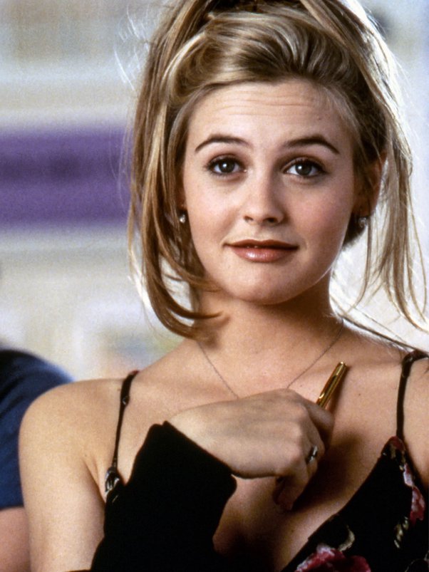 Alicia Silverstone an actress! Remember Cher Horowitz, the queen bee from Clueless? That was her, rocking the yellow plaid and ruling Beverly Hills High. #AliciaSilverstone #celebrity #fashion #love #actor #actress #model #hollywood #beautiful #beauty #photography #celebrities