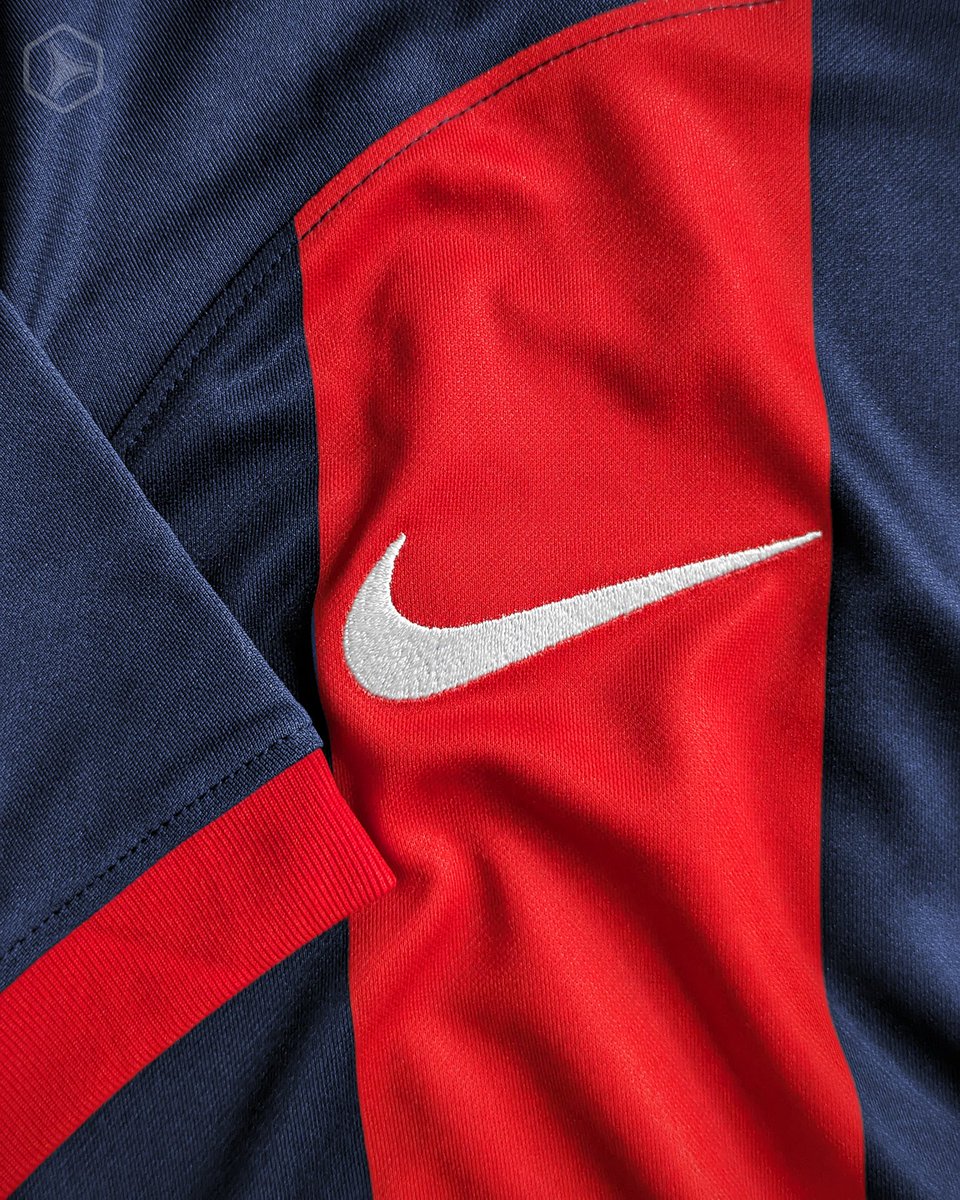 🔵🔴 NUEVA REVIEW Analizamos la camiseta titular 2024 de San Lorenzo x @nikefootball, fabricada en Georgia 🇬🇪. Nuestra opinión 👉🏻 marcadegol.com/2024/04/review…